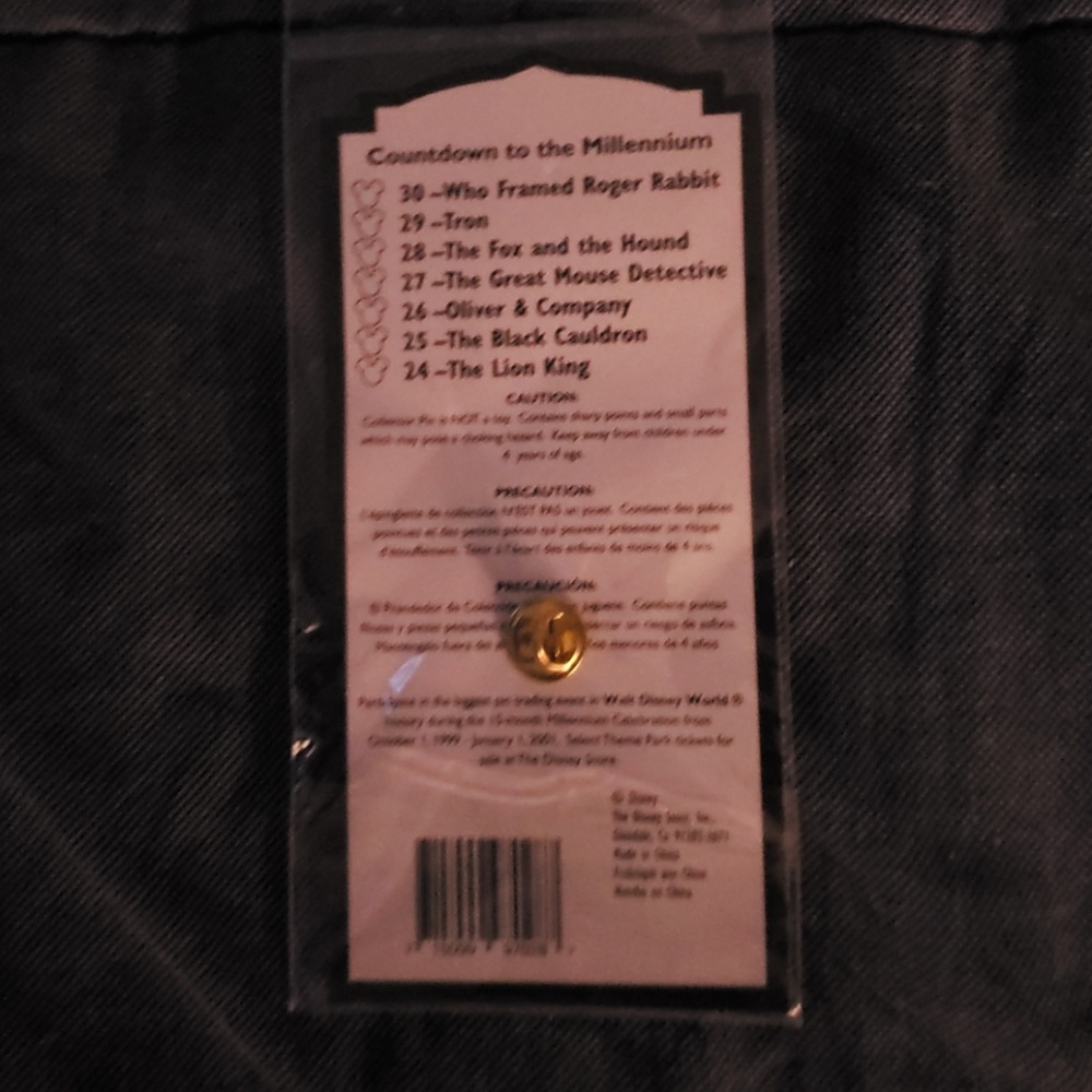 Disney pin - Picture 2 of 3